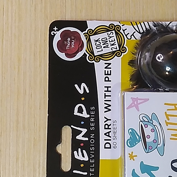 Friends Diary with Lock & Pen 60 Sheets. Living my Best Life w Friends - Picture 4 of 4